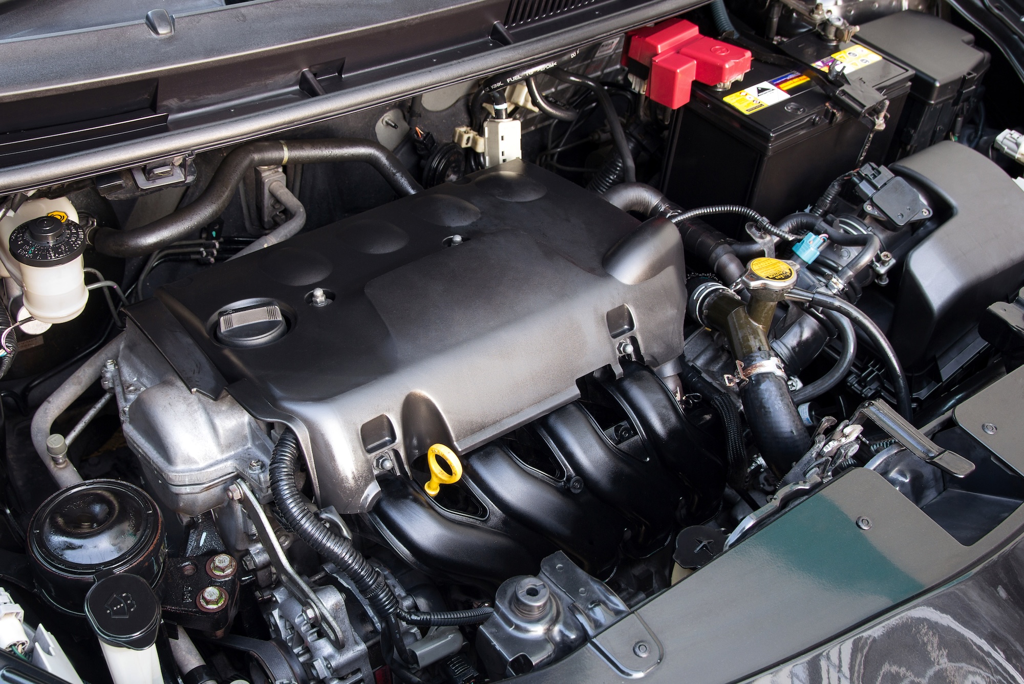 c-mo-se-llama-la-cubierta-del-motor-del-autom-vil-y-para-qu-se-utiliza