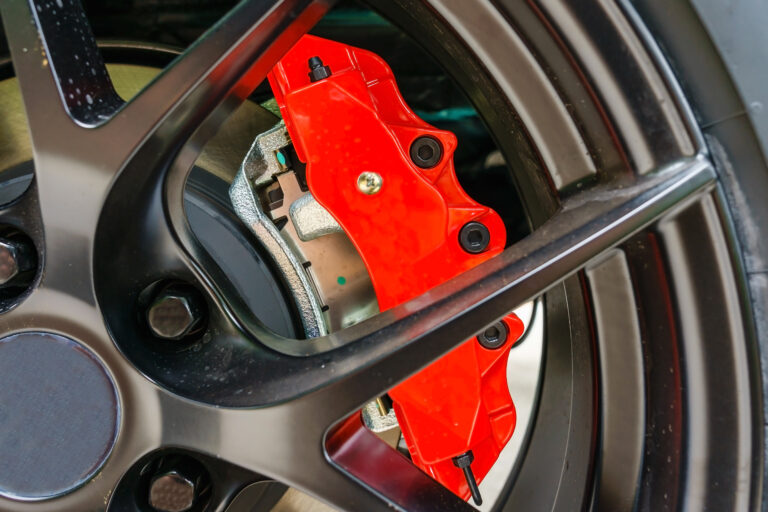 Pastilhas de travão desportivas vs padrão: qual escolher 9 super car brakes disc brake disc pads wheel bearing caliper assembly