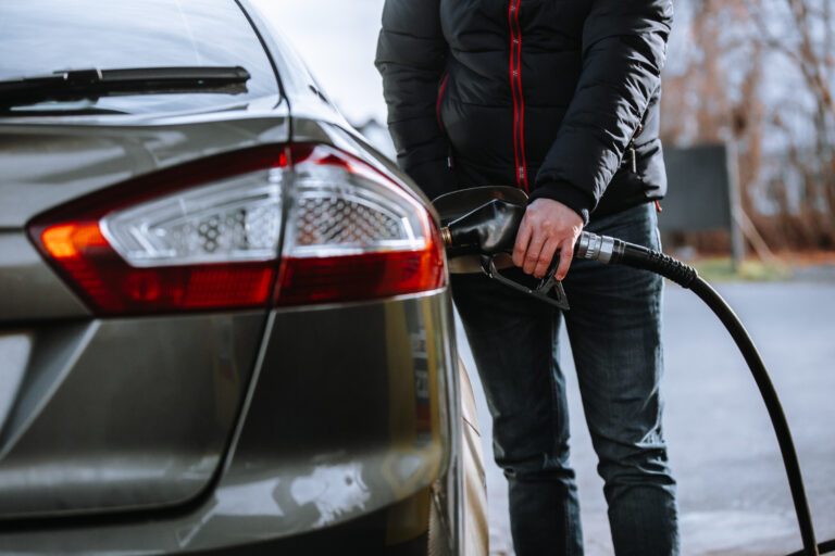 Como melhorar a injeção de combustível do seu veículo. 5 gasolina