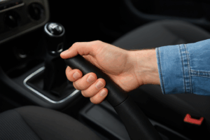 Freno de mano o estacionamiento