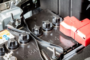 Bateria de coche bien cuidada y limpia