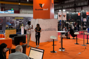 Stand expositor feira pós-venda automóvel Exponor Porto