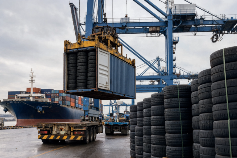 Mercado europeu de pneus recua em 2025 sob pressão das importações asiáticas